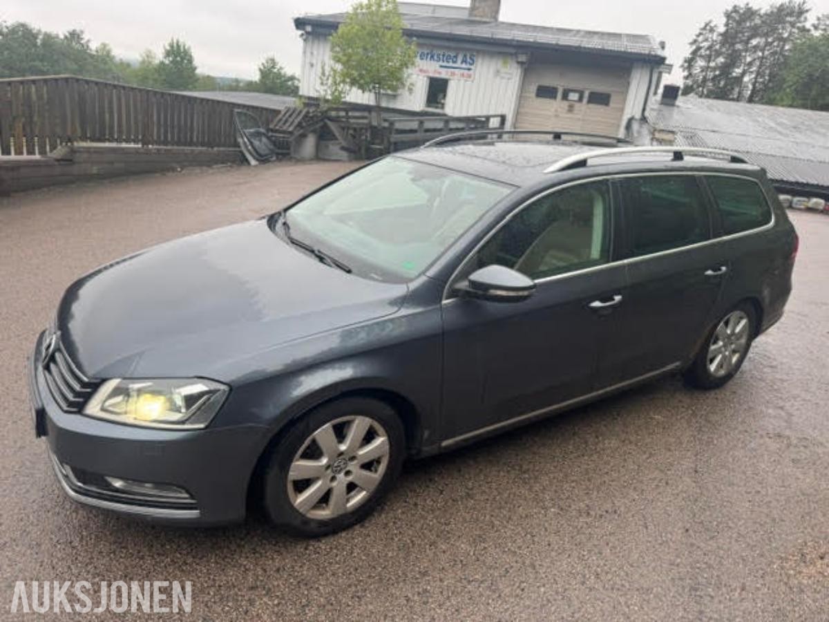 2011 Volkswagen Passat Highline 2.0 TDI 170hk 4MOTION Automat, Soltak
